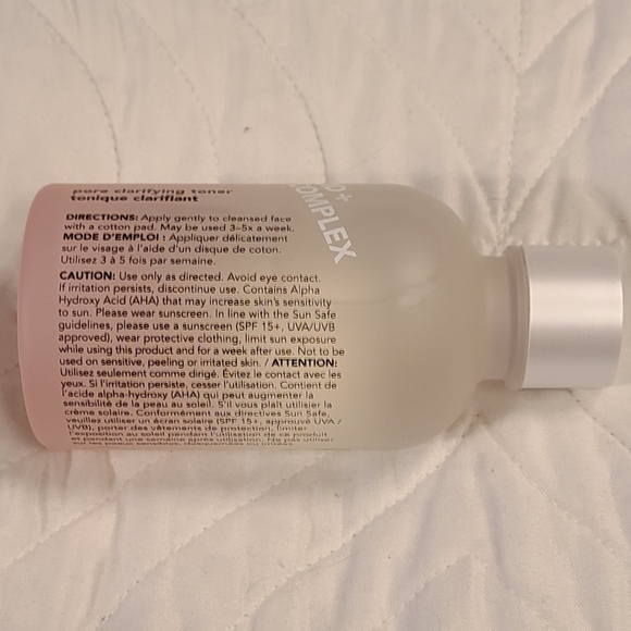 Saturday Skin 10% Glycolic Acid + Pore Control Complex - Picture 2 of 2